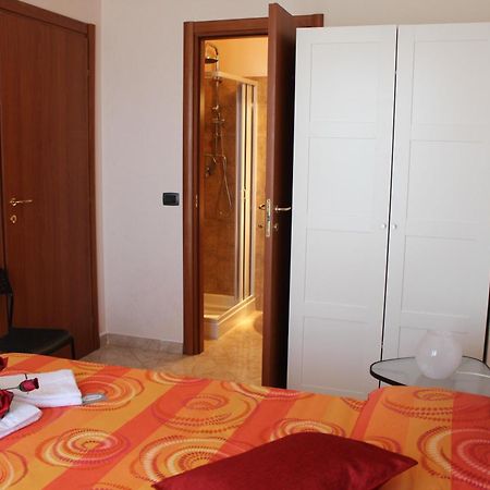 Colle Sul Mare Hotel Termoli Bilik gambar