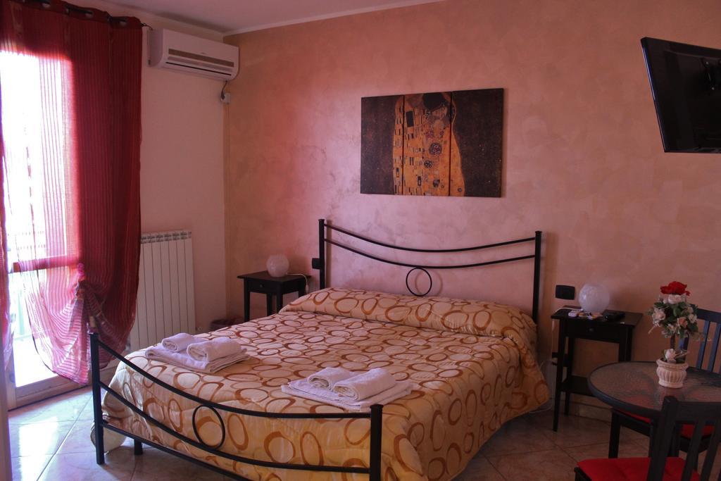 Colle Sul Mare Hotel Termoli Bilik gambar